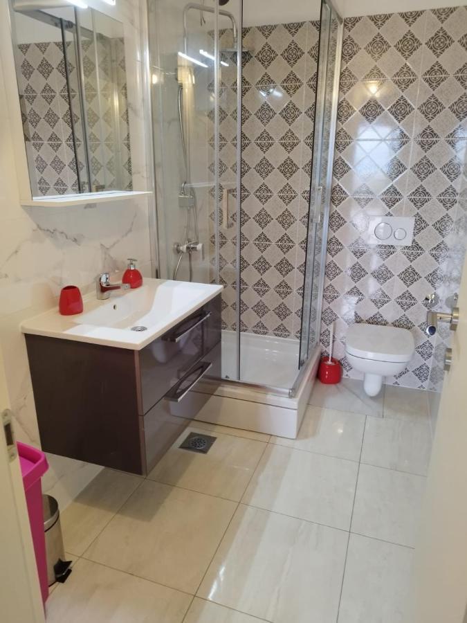 Apartman "Sabine Red" With Heated Pool Omišalj Extérieur photo
