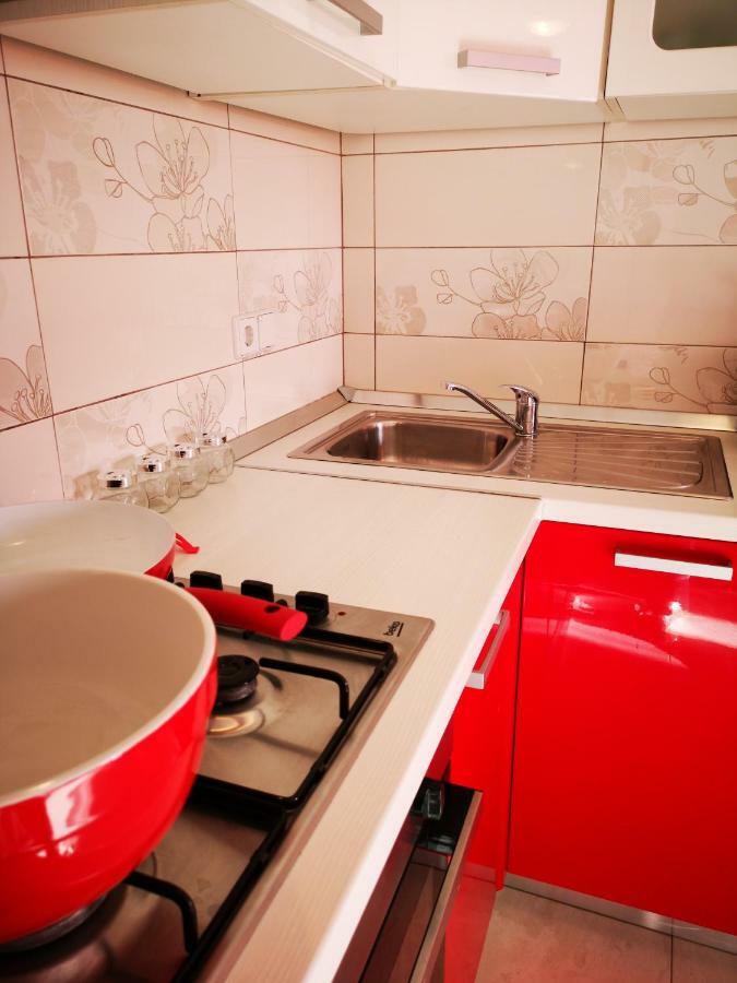 Apartman "Sabine Red" With Heated Pool Omišalj Extérieur photo